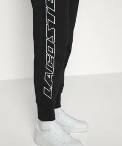 Lacoste EXCLUSIVE - Pantalon De Survêtement - Black 11 Lacoste EXCLUSIVE - Pantalon De Survêtement - Black -Lacoste Soldes Magasin 095288791a9e4fa29f33bf16f596cd2d
