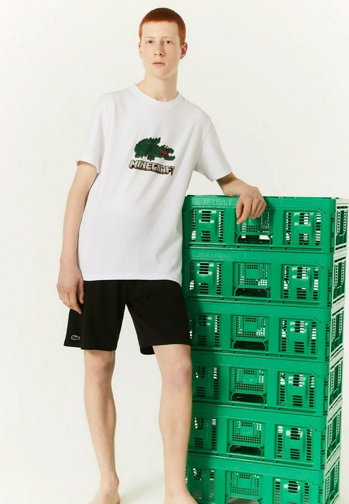 Lacoste X MINECRAFT SET - Pyjama - Blanc / Noir 2 Lacoste X MINECRAFT SET - Pyjama - Blanc / Noir – Image 2