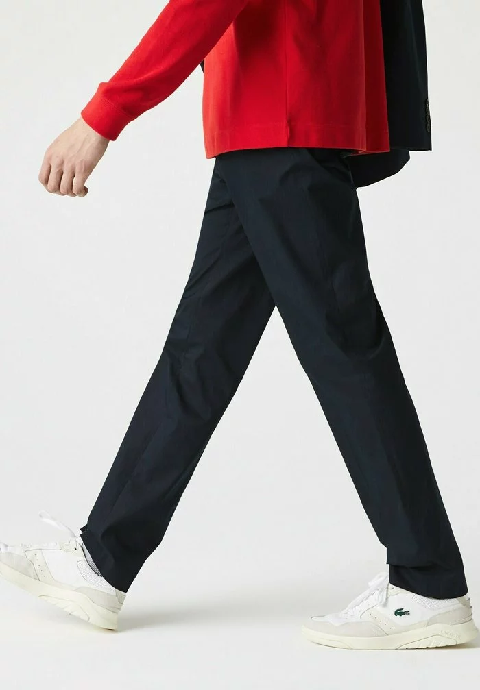 Lacoste HEREN - Pantalon Classique - Bleu Marine 3 Lacoste HEREN - Pantalon Classique - Bleu Marine – Image 3
