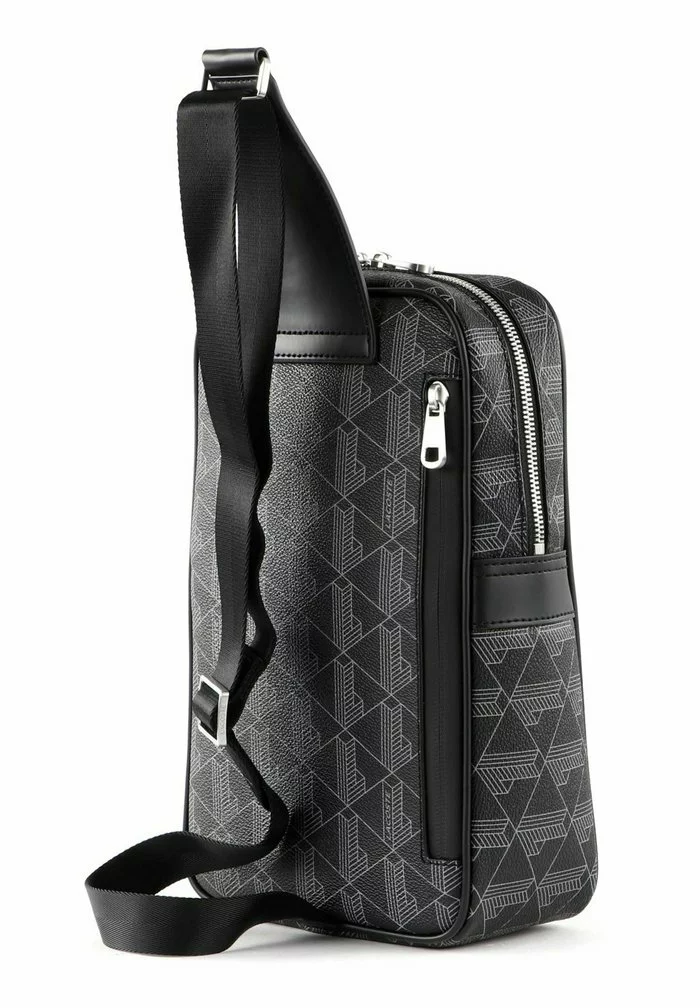 Lacoste THE BLEND - Sac Bandoulière - Allover Monogram Noir/ Gris 4 Lacoste THE BLEND - Sac Bandoulière - Allover Monogram Noir/ Gris – Image 4