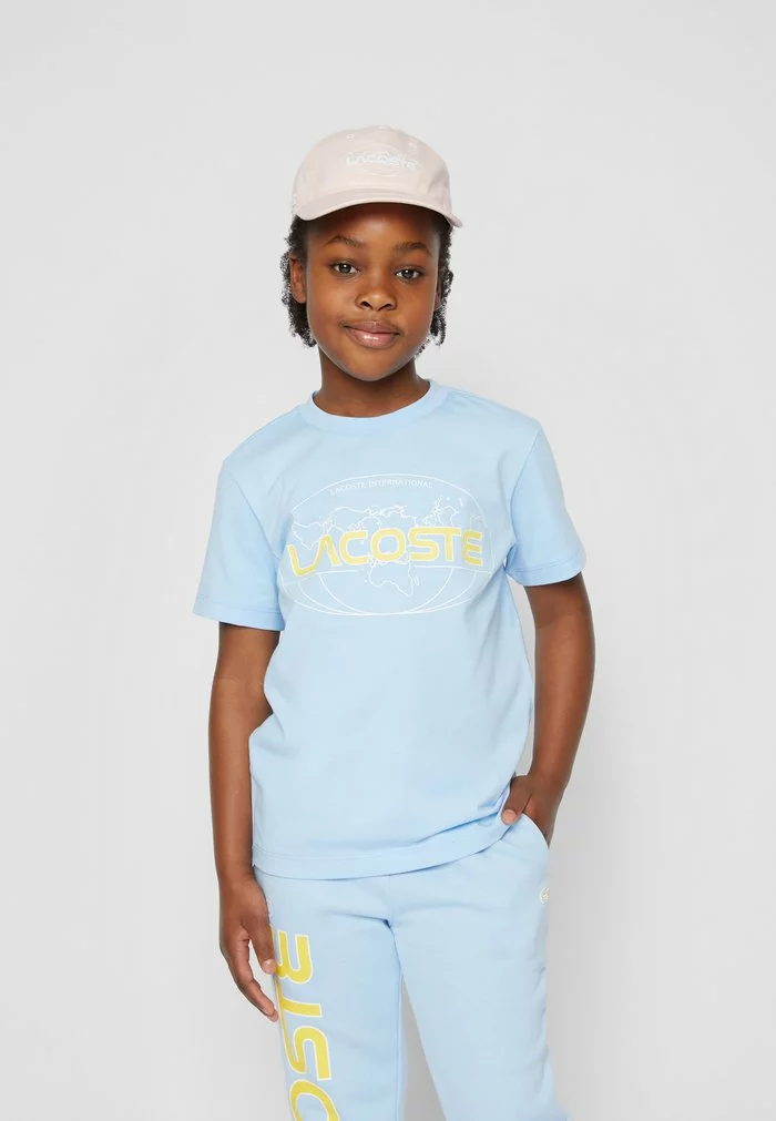 Lacoste UNISEX EXCLUSIVE - T-shirt Imprimé - Light Blue 3 Lacoste UNISEX EXCLUSIVE - T-shirt Imprimé - Light Blue – Image 3