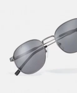 Lacoste UNISEX - Lunettes De Soleil - Semimatte Dark Gunmetal -Lacoste Soldes Magasin 259a31c6154c4933ba09dee6f01d6b2d