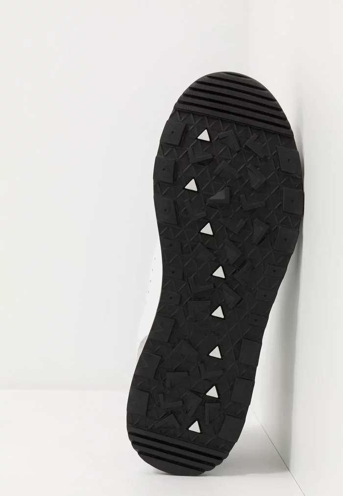 Lacoste URBAN BREAKER - Baskets Basses - White/light Grey 5 Lacoste URBAN BREAKER - Baskets Basses - White/light Grey – Image 5