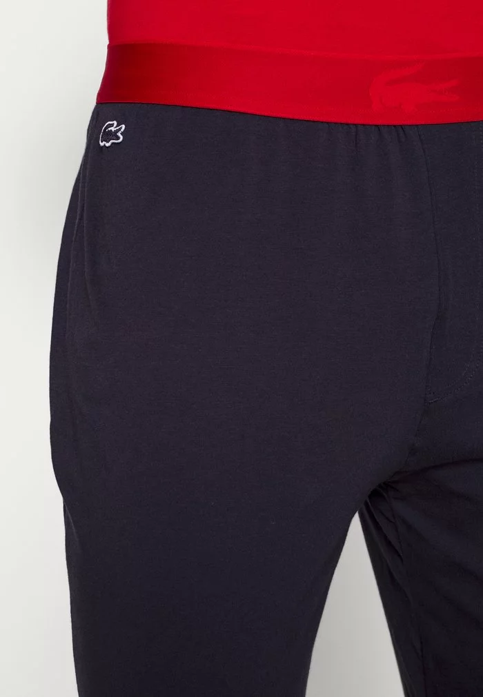 Lacoste Pyjama - Ladybird/abysm 5 Lacoste Pyjama - Ladybird/abysm – Image 5