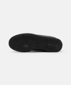 Lacoste GRADUATE - Baskets Basses - Black 10 Lacoste GRADUATE - Baskets Basses - Black -Lacoste Soldes Magasin 330551b99f044a5fa5946980fab93226