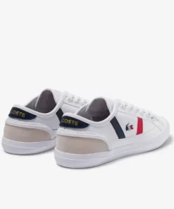 Lacoste Baskets Basses - Wht/nvy/red 7 Lacoste Baskets Basses - Wht/nvy/red -Lacoste Soldes Magasin 354e6b1198f94fd9bae000a142eeabb0