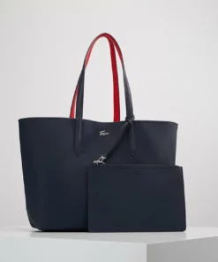 Lacoste REVERSIBLE - Cabas - Peacoat Salsa 16 Lacoste REVERSIBLE - Cabas - Peacoat Salsa -Lacoste Soldes Magasin 38fa65a03eb84a8ca9d4544d4002a0a4