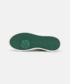 Lacoste Baskets Basses - White/purple 8 Lacoste Baskets Basses - White/purple -Lacoste Soldes Magasin 3ac2802233a944a3807cb1b634fb5983