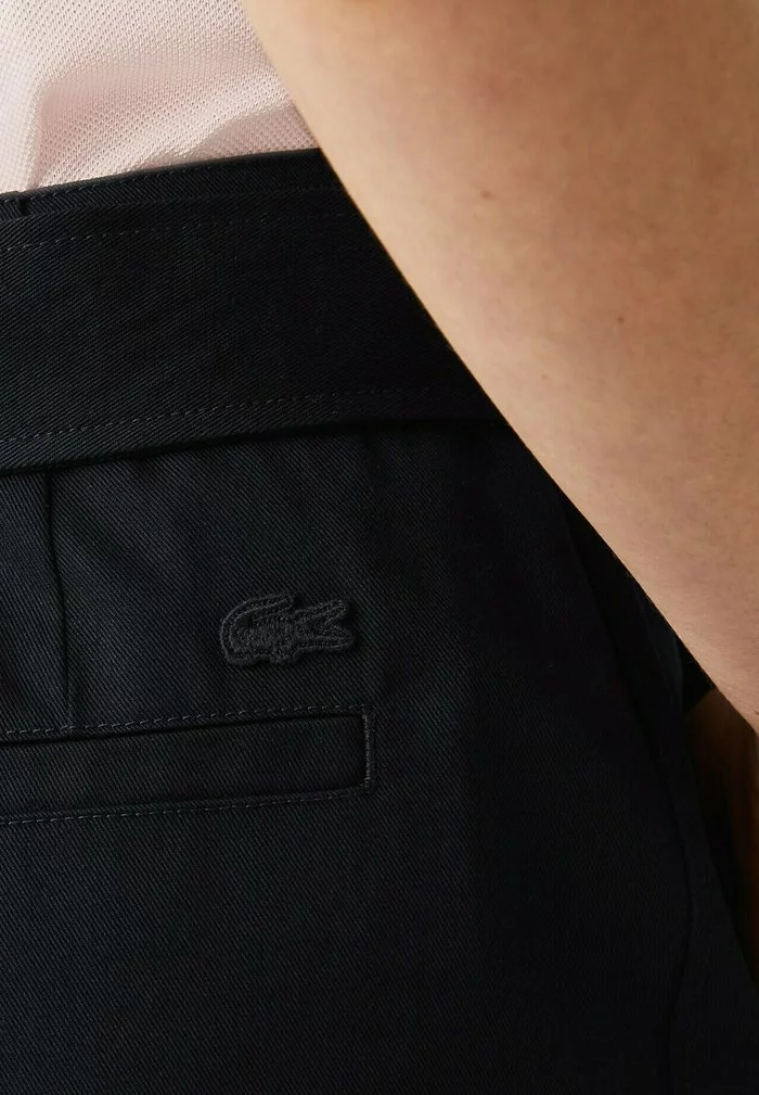 Lacoste Pantalon Classique - Bleu Marine 5 Lacoste Pantalon Classique - Bleu Marine – Image 5