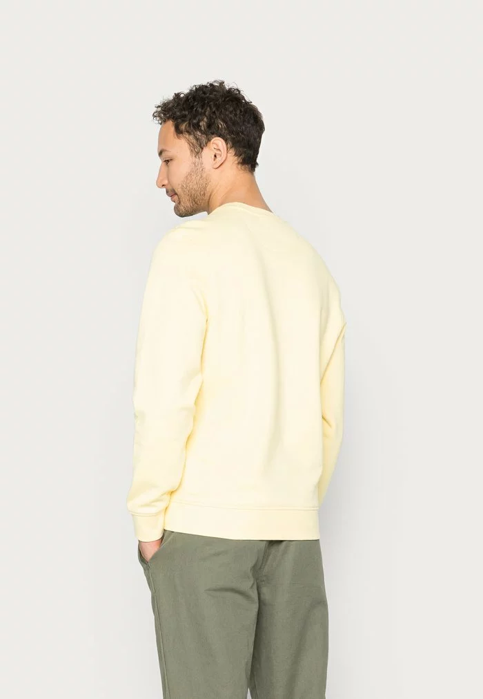 Lacoste Sweatshirt - Jaune 3 Lacoste Sweatshirt - Jaune – Image 3