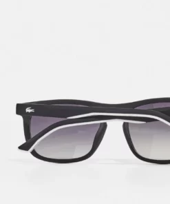 Lacoste Lunettes De Soleil - Matte Black 7 Lacoste Lunettes De Soleil - Matte Black -Lacoste Soldes Magasin 40466f6e0aec409bacd8e79c7ba41b42