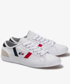 Lacoste Baskets Basses - Wht/nvy/red 6 Lacoste Baskets Basses - Wht/nvy/red -Lacoste Soldes Magasin 40c57a0e0b384223b63c049e75e4dfec