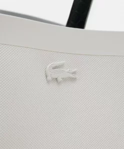 Lacoste Sac Bandoulière - Blanc Sinople 11 Lacoste Sac Bandoulière - Blanc Sinople -Lacoste Soldes Magasin 4a847be450484f4ebc0686af6ed999f9