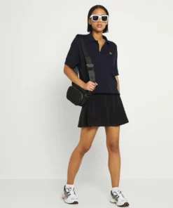 Lacoste Polo - Marine 7 Lacoste Polo - Marine -Lacoste Soldes Magasin 4afb11f64c2d4479b520c031f8193b64