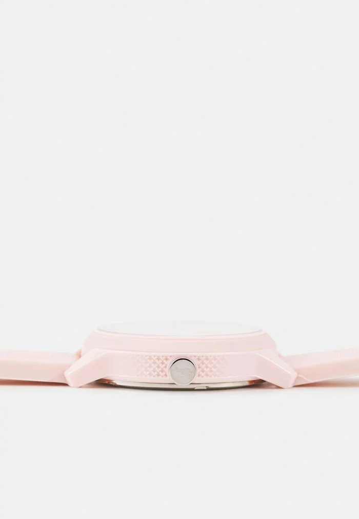 Lacoste EXCLUSIVE - Montre - Pink 3 Lacoste EXCLUSIVE - Montre - Pink – Image 3