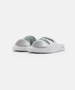 Lacoste CROCO - Mules - White/dark Green -Lacoste Soldes Magasin 5f9bfaf9506749919b55a619f4dcec61