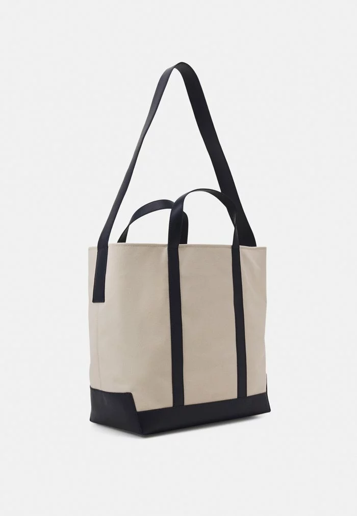 Lacoste Cabas - Farine Marine 2 Lacoste Cabas - Farine Marine – Image 2