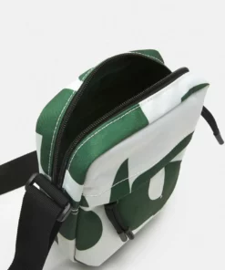 Lacoste NEOCROC SEASONAL - Sac Bandoulière - Green -Lacoste Soldes Magasin 6a7b4f6cd6f640b7a7646827e3ddf1d0