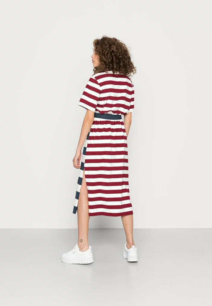 Lacoste Robe En Jersey - Mynah/flour Pinot 3 Lacoste Robe En Jersey - Mynah/flour Pinot – Image 3