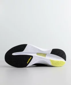 Lacoste RUN - Baskets Basses - Blk Lt Ylw 8 Lacoste RUN - Baskets Basses - Blk Lt Ylw -Lacoste Soldes Magasin 6f296884ed294b83a6b063f6b398aa13