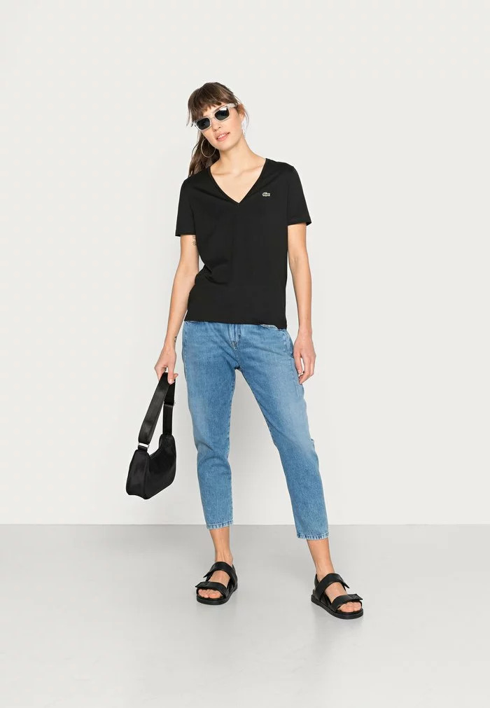 Lacoste T-shirt Basique - Black 2 Lacoste T-shirt Basique - Black – Image 2