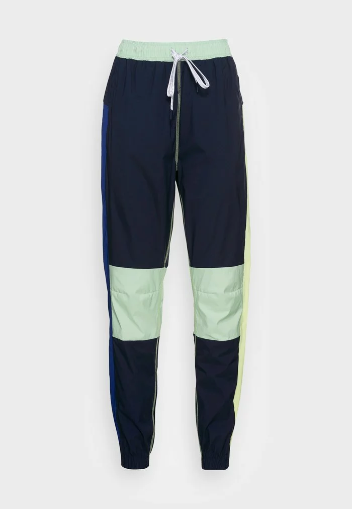 Lacoste Pantalon De Survêtement - Navy Blue/cosmic Limeira Wormwood 4 Lacoste Pantalon De Survêtement - Navy Blue/cosmic Limeira Wormwood – Image 4