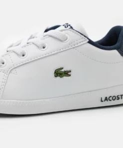 Lacoste GRADUATE - Baskets Basses - White/navy -Lacoste Soldes Magasin 77b8ebf977484d889a8bf769898da64f