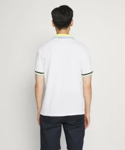 Lacoste Polo - Blanc/abimes/daphne/calanque 8 Lacoste Polo - Blanc/abimes/daphne/calanque -Lacoste Soldes Magasin 7e4f5999d9ee47d9a58c789692992672