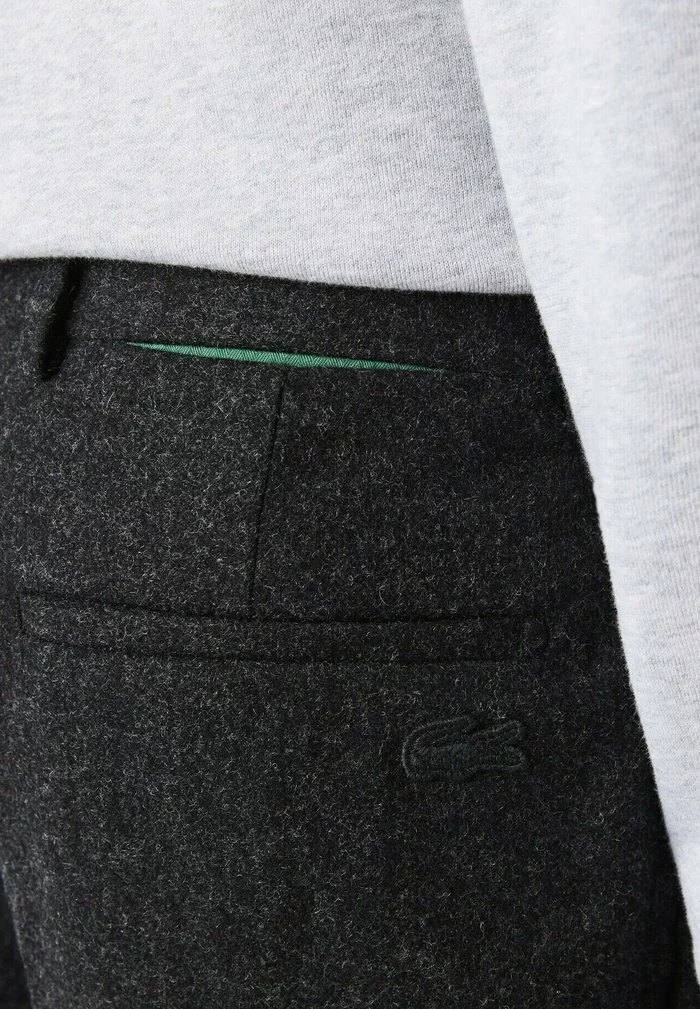 Lacoste Chino - Gris 6 Lacoste Chino - Gris – Image 6