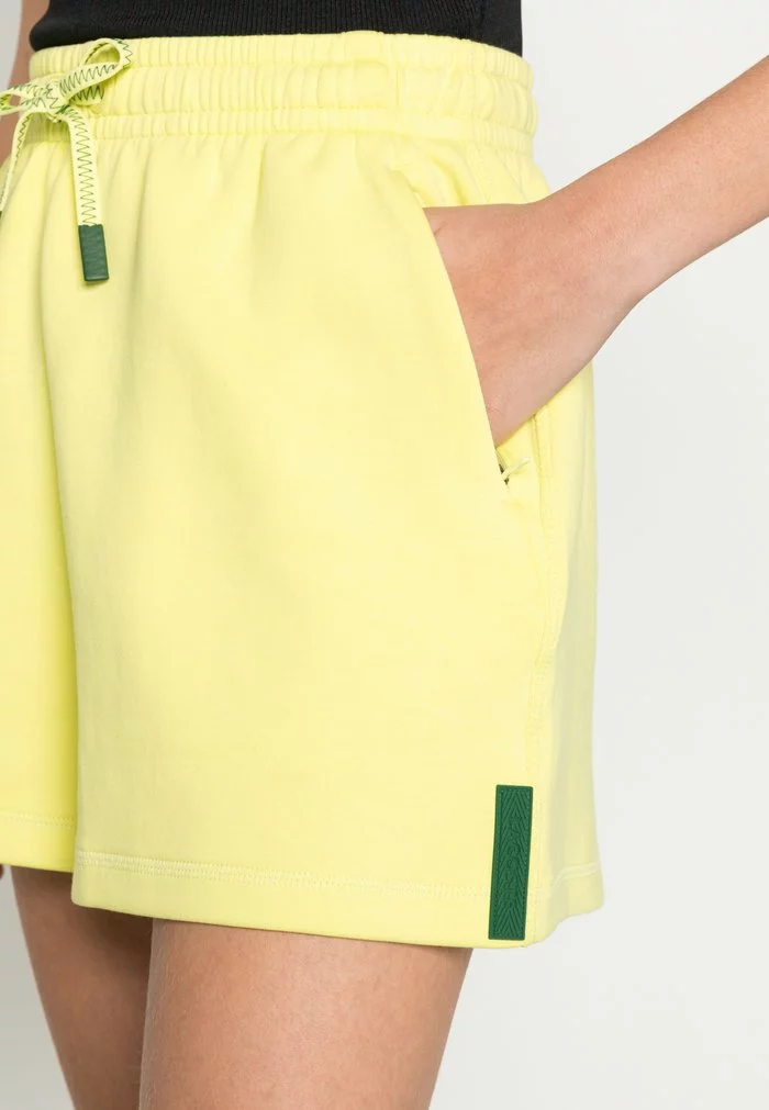 Lacoste Short - Jaune Fluo 5 Lacoste Short - Jaune Fluo – Image 5