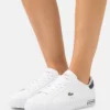 Lacoste POWERCOURT - Baskets Basses - White/navy/red