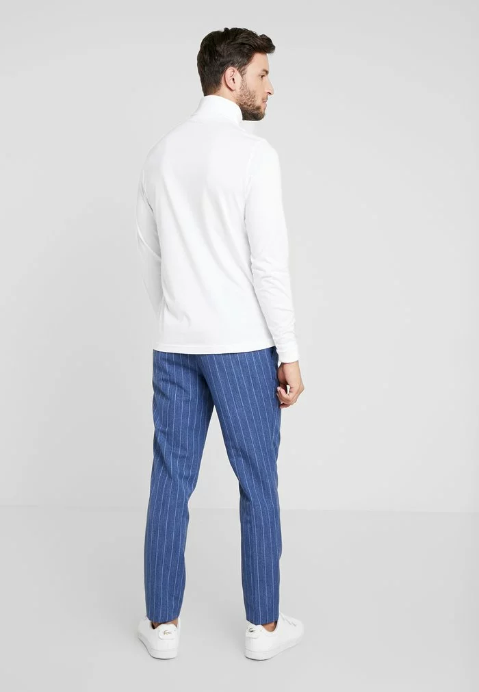 Lacoste T-shirt à Manches Longues - White 3 Lacoste T-shirt à Manches Longues - White – Image 3