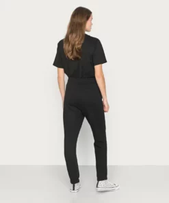 Lacoste EXCLUSIVE - Pantalon De Survêtement - Black -Lacoste Soldes Magasin 8f26f2af8531417dbdbce9b9fb6034c5