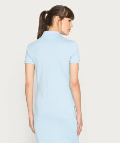 Lacoste Robe De Jour - Overview 7 Lacoste Robe De Jour - Overview -Lacoste Soldes Magasin 8f8ecd13d1064acaa51af1636981b0a3