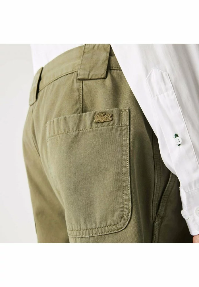 Lacoste Short - Vert Kaki 6 Lacoste Short - Vert Kaki – Image 6