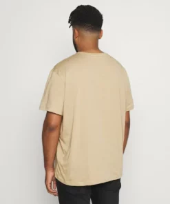 Lacoste T-shirt Basique - Viennese 8 Lacoste T-shirt Basique - Viennese -Lacoste Soldes Magasin 96ba1cab90c64019ad183b2a31b6dc50