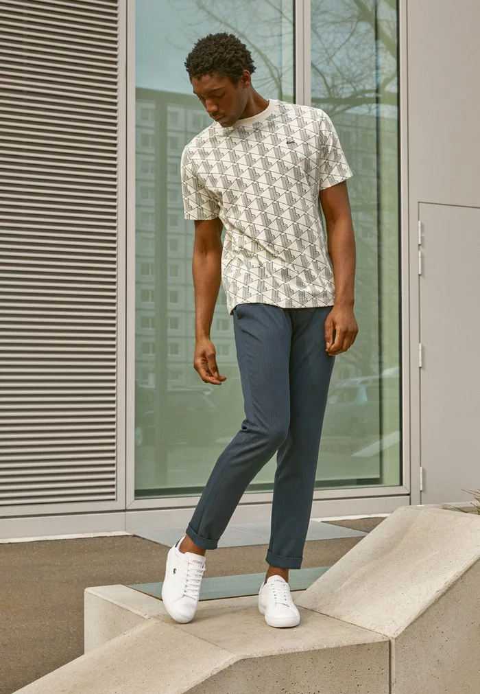 Lacoste POWERCOURT - Baskets Basses - White/navy/red 1 Lacoste POWERCOURT - Baskets Basses - White/navy/red