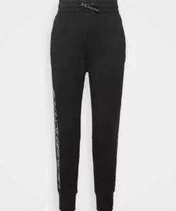 Lacoste EXCLUSIVE - Pantalon De Survêtement - Black 12 Lacoste EXCLUSIVE - Pantalon De Survêtement - Black -Lacoste Soldes Magasin 97af1c1b3437413585f57fdd4d799108