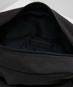 Lacoste Sac Bandoulière - Black -Lacoste Soldes Magasin 983dd81436774d1f95fae160a4d69160