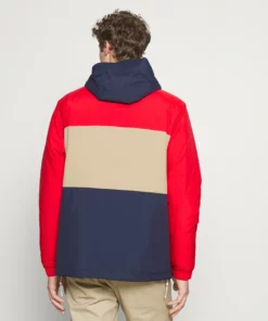 Lacoste Veste D'hiver - Navy Blue/red Viennese 8 Lacoste Veste D'hiver - Navy Blue/red Viennese -Lacoste Soldes Magasin 9989f3b11d1a481380828430911f1d88