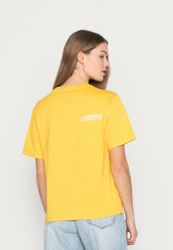 Lacoste EXCLUSIVE - T-shirt Imprimé - Guepe 3 Lacoste EXCLUSIVE - T-shirt Imprimé - Guepe – Image 3