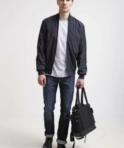 Lacoste T-shirt à Manches Longues - Silver Chine 8 Lacoste T-shirt à Manches Longues - Silver Chine -Lacoste Soldes Magasin 9c3348e80ed241ea96a04c73f9980b1b