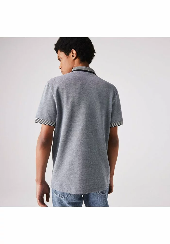 Lacoste Polo - Bleu Bleu Marine Blanc 3 Lacoste Polo - Bleu Bleu Marine Blanc – Image 3