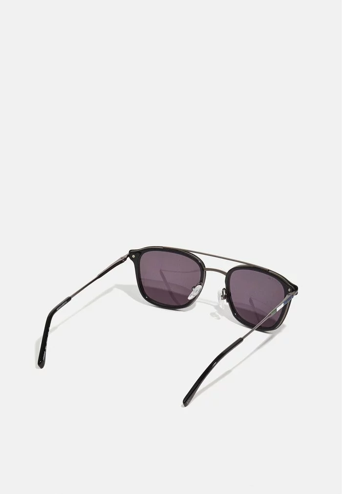 Lacoste Lunettes De Soleil - Dark Grey/black 2 Lacoste Lunettes De Soleil - Dark Grey/black – Image 2