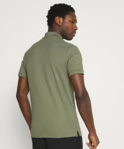 Lacoste Polo - Tank 11 Lacoste Polo - Tank -Lacoste Soldes Magasin a2935f46bfab4612bbd3638b283c0ae1