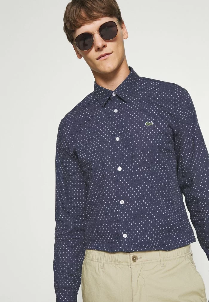 Lacoste Chemise - Bleu Marine / Blanc 4 Lacoste Chemise - Bleu Marine / Blanc – Image 4