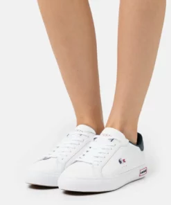 Lacoste POWERCOURT - Baskets Basses - White/navy/red