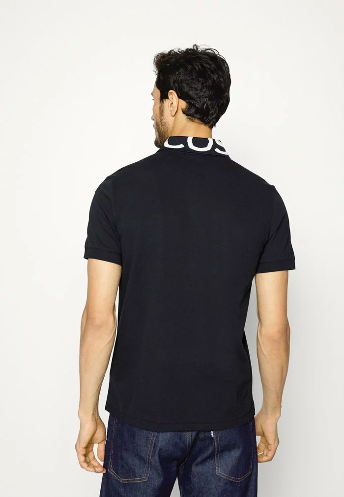 Lacoste Polo - Abimes 3 Lacoste Polo - Abimes – Image 3