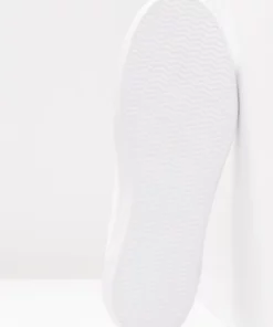 Lacoste ZIANE CHUNKY - Baskets Basses - White -Lacoste Soldes Magasin a5f1489766ac4244895a848fd0817c91