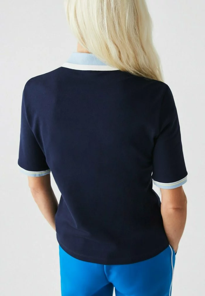 Lacoste KORTE MOUW - Polo - Bleu Marine/blanc/bleu Clair 2 Lacoste KORTE MOUW - Polo - Bleu Marine/blanc/bleu Clair – Image 2